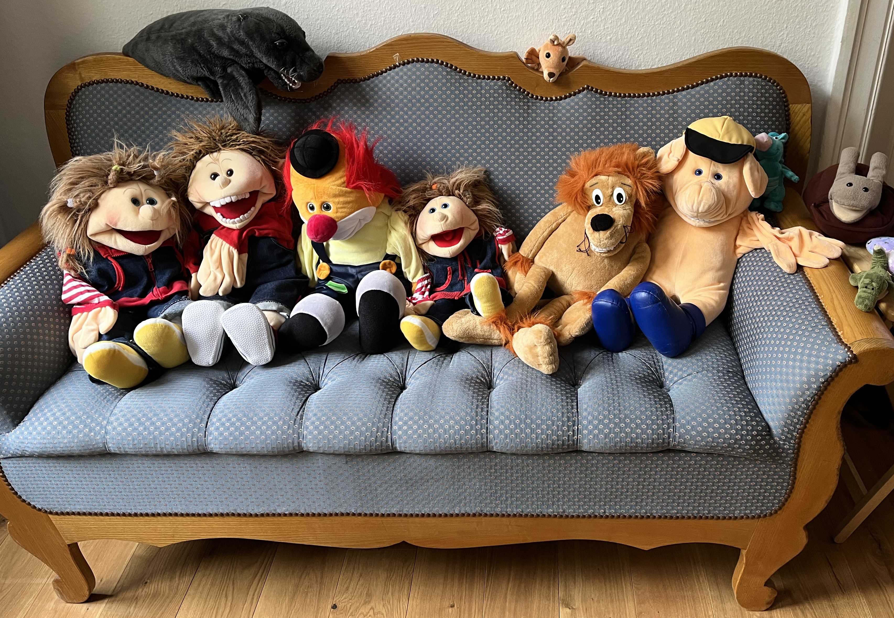 Handpuppen für die Zusammenarbeit mit Kindern